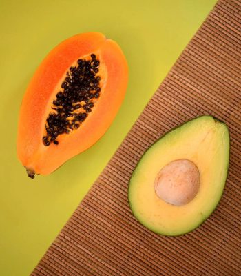 Papaya y aguacate